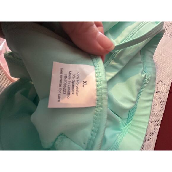 BCG Sports Bra Racer Back Mid Support Size XL Mint - Picture 3 of 8